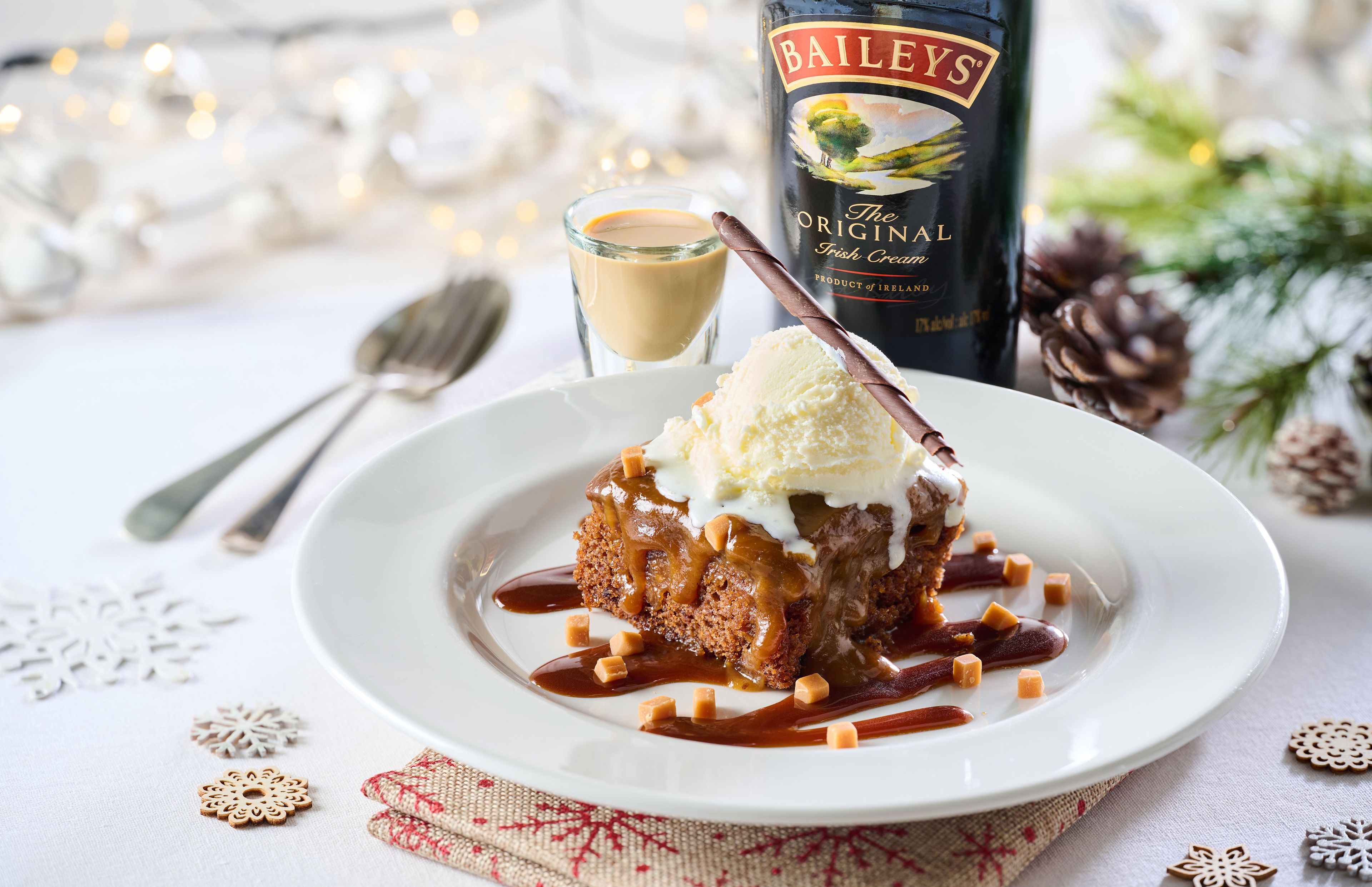 Festive Lunch & Dinner at The George & Dragon in Alrewas, Burton upon Trent