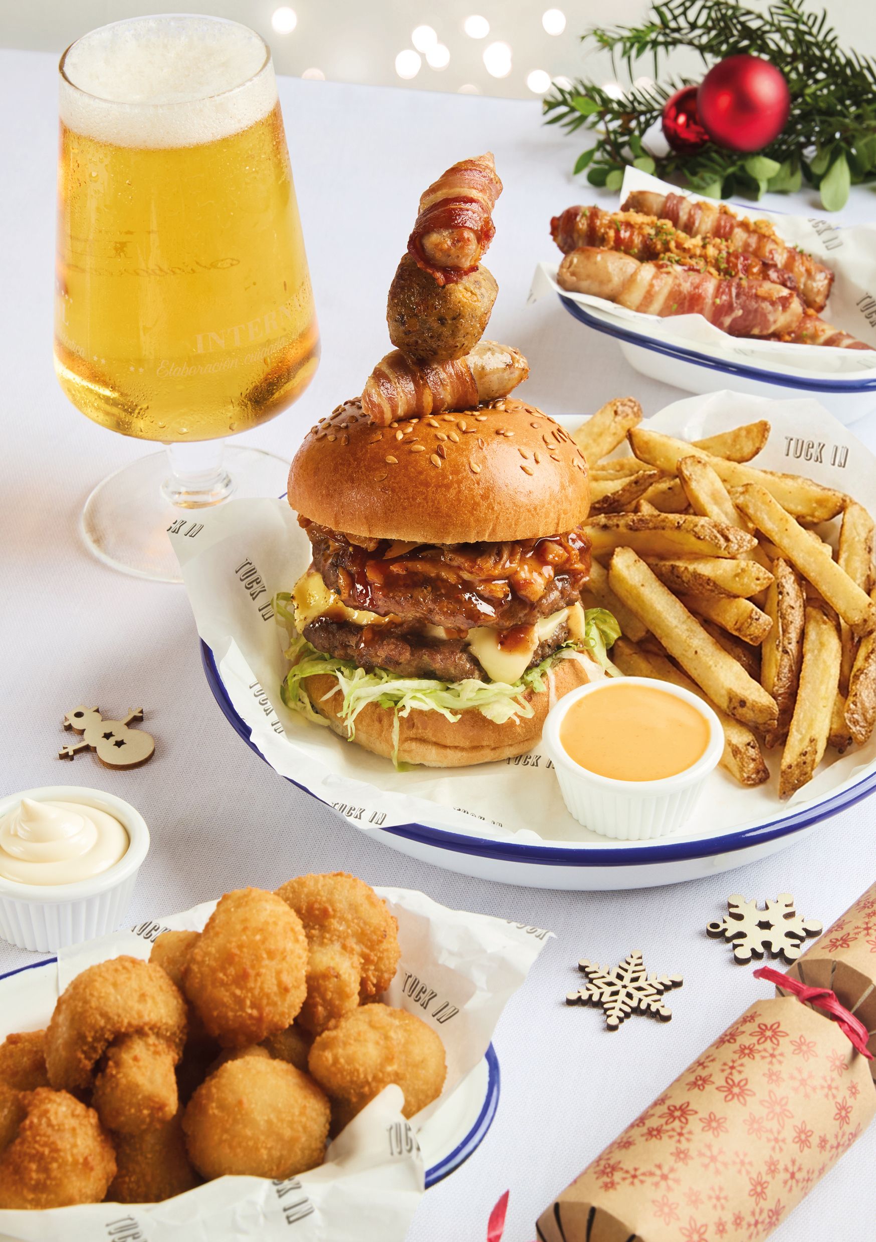 Festive Lunch & Dinner at The George & Dragon in Alrewas, Burton upon Trent